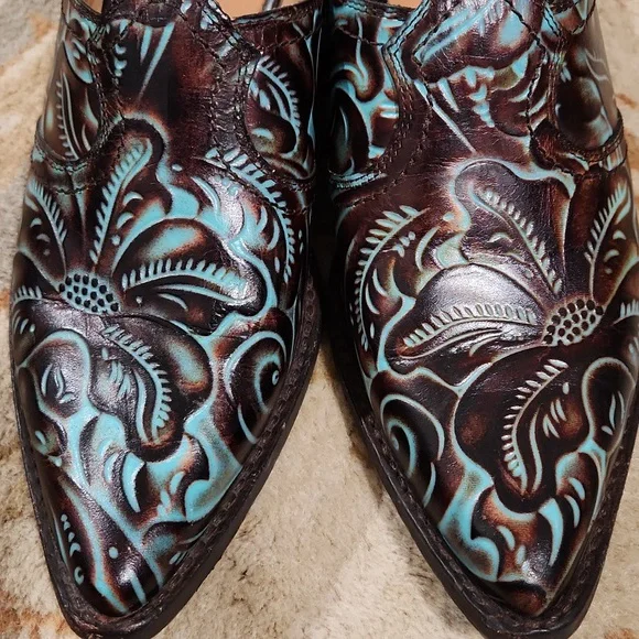Patricia Nash Tooled Turquoise & Brown Leather Battista Mules Size 8.5 - Picture 4 of 10
